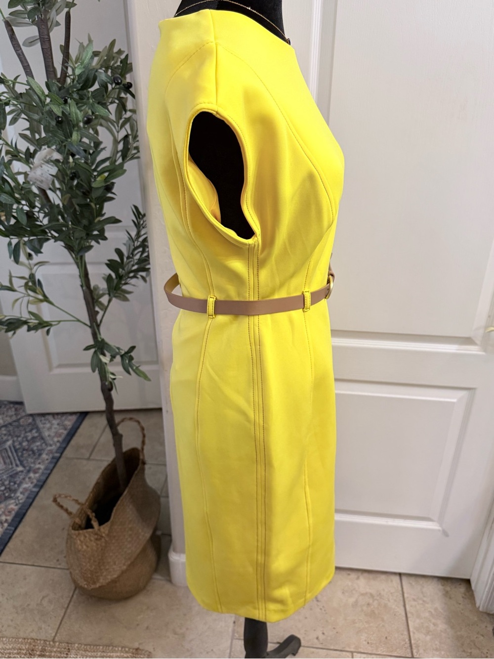 Calvin Klein Yellow Cap-Sleeve Sheath Midi Dress - Picture 2 of 8